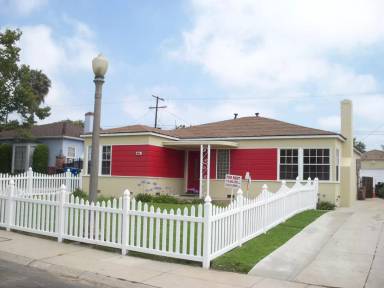 Main picture of 8460 Vicksburg Ave
