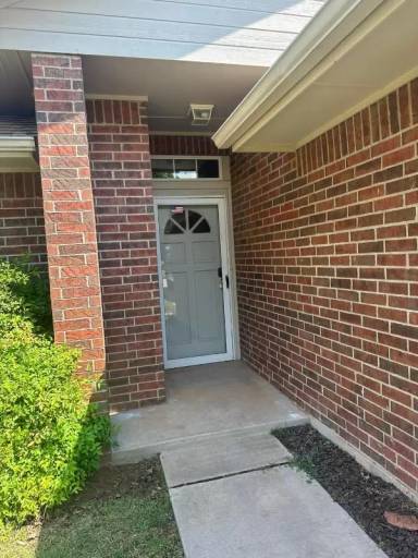 Main picture of 333 E Magnolia Ter