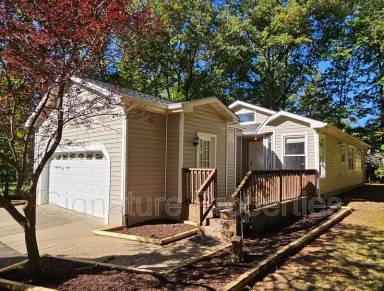 Main picture of 12811 Garrison Ln