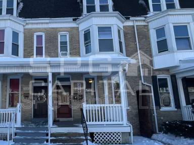 Main picture of 260 W Jackson St