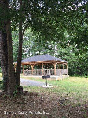 Main picture of Chandler Oaks Apartments