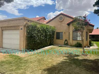 Main picture of 19029 Elm Dr