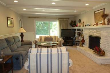 Main picture of 1241 Eureka Ave