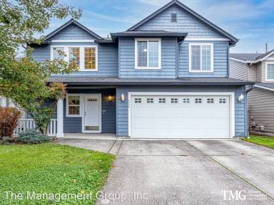 Main picture of 4005 NE 166th Ave