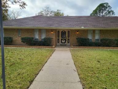 Main picture of 501 Northridge St