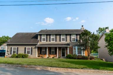 Main picture of 1000 Harbour Shore Dr