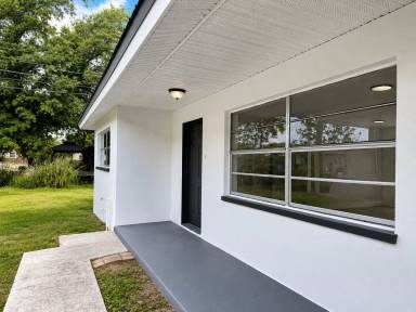 Main picture of 5422 9th Ave