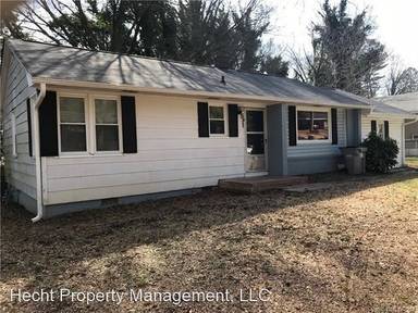 Main picture of 1134 Green Circle Dr