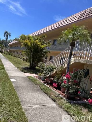 Main picture of 2003 Greenbriar Blvd