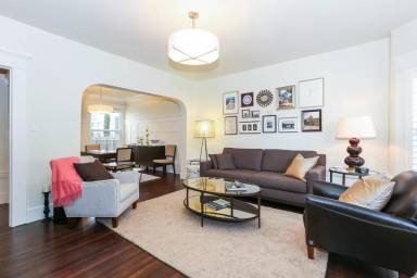 Main picture of 1250 Sacramento St