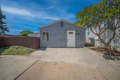 Main picture of 2332 Westwood St