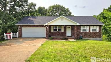 Main picture of 19933 Spain Ln