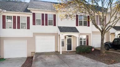 Main picture of 1908 Bellflower Dr