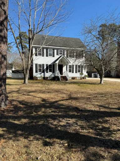 Main picture of 1105 Beechwood Dr
