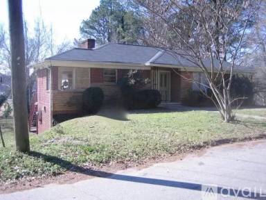 Main picture of 24 Grove Park Pl NW