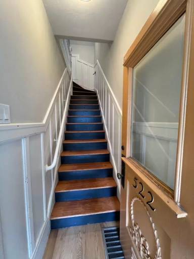Main picture of 520 Lombard St