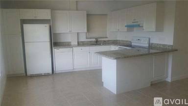 Main picture of 2414 NE 25th Pl