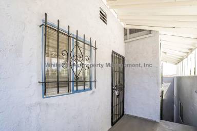 Main picture of 717 Saint Louis Ave