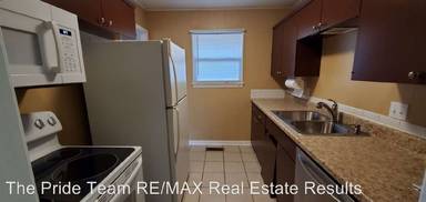 Main picture of 35 Sheneman Dr