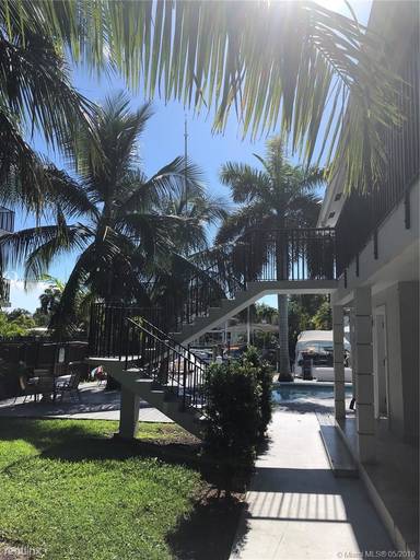 Main picture of 317 Hendricks Isle