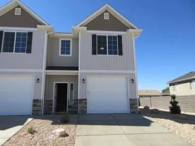 Main picture of 404 W 1325 N