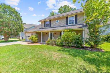 Main picture of 137 Knightsbridge Dr