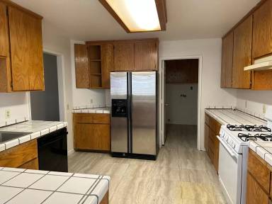 Main picture of 2189 Moyer Way