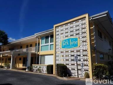 Main picture of 2155 Wood St