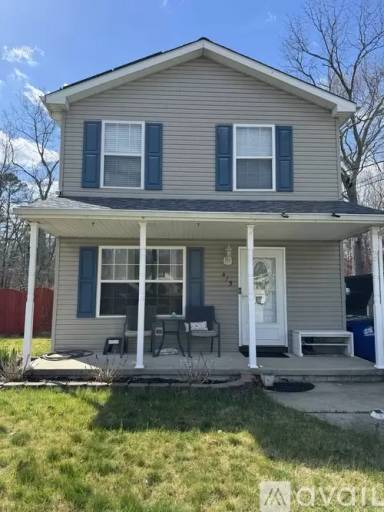 Main picture of 415 S Zenia Ave