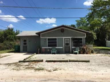 Main picture of 4504 Oakley St - A