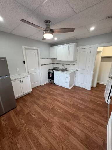 Main picture of 172 Washington Ave