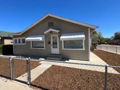 Main picture of 2602 6th Ave