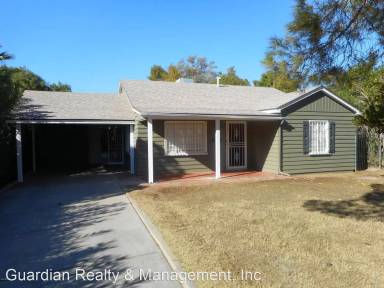 Main picture of 4530 N 10th St