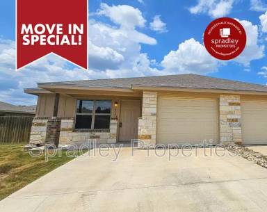 Main picture of 1412 Leon Rd