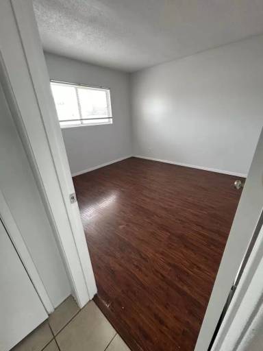 Main picture of 2396 Olive Ave