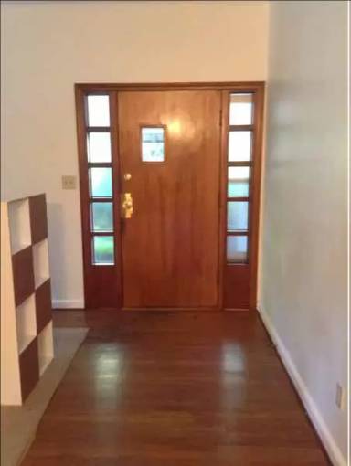 Main picture of 205 S Hillsdale Dr