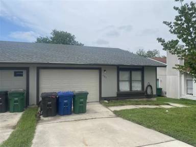 Main picture of 9647 Bratton Dr