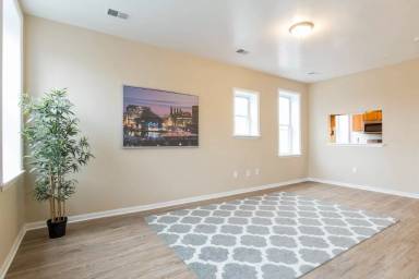 Main picture of 1101 Harlem Ave