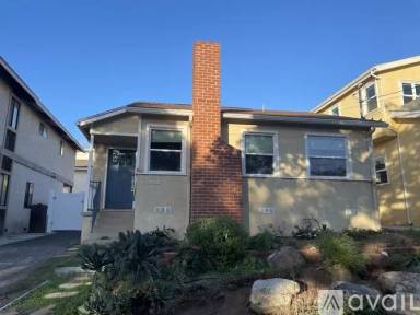 Main picture of 726 N Maria Ave