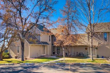 Main picture of 2675 S Xanadu Way