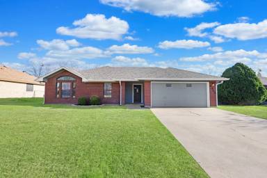 Main picture of 4306 Teal Dr