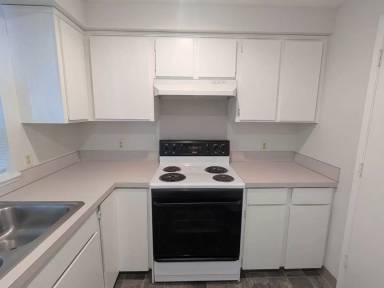 Main picture of 831 H St