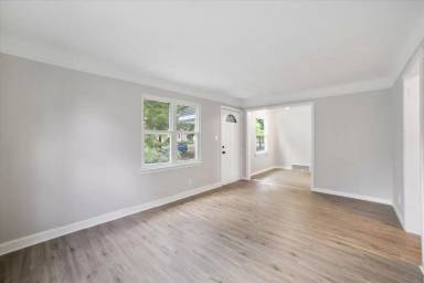 Main picture of 15705 Fernway Dr