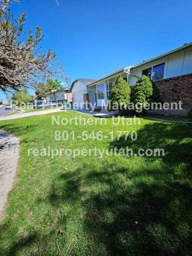Main picture of 1096 Sunflower Cir