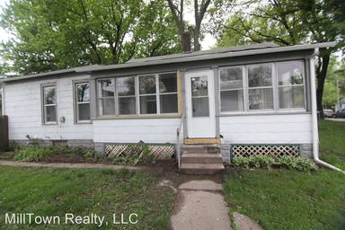 Main picture of 1603 W 8th St