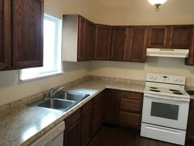 Main picture of 1311 Minerva Dr