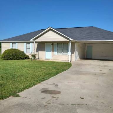 Main picture of 709 Macey St