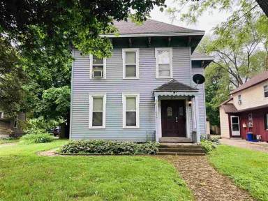 Main picture of 813 3rd Ave
