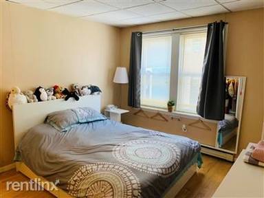 Main picture of 1139 Broadway