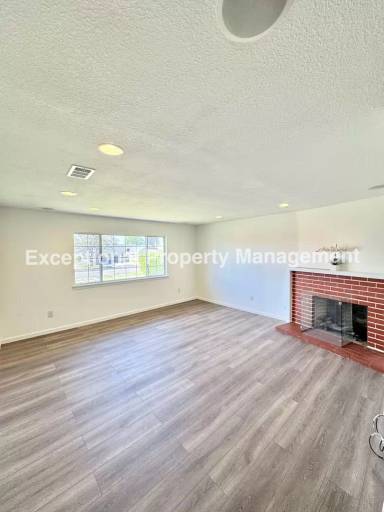 Main picture of 9364 Langston St